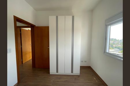 Casa de condomínio para alugar com 230m², 3 quartos e 4 vagasSuíte 1