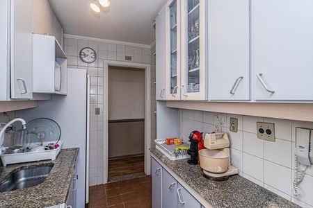 Apartamento à venda com 56m², 2 quartos e 1 vaga Apartamento à venda com 56m², 2 quartos e 1 vagaCozinha