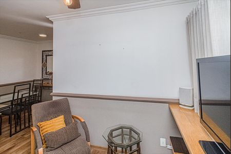 Apartamento à venda com 56m², 2 quartos e 1 vaga Apartamento à venda com 56m², 2 quartos e 1 vagaSala