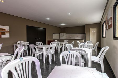 Apartamento à venda com 56m², 2 quartos e 1 vaga Apartamento à venda com 56m², 2 quartos e 1 vagaÁrea comum