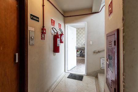 Apartamento para alugar com 90m², 2 quartos e sem vagaÁrea comum