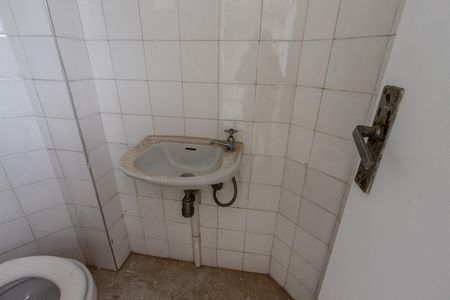 Apartamento para alugar com 90m², 2 quartos e sem vagaBanheiro de Serviço