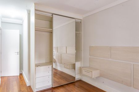 Apartamento para alugar com 124m², 3 quartos e 3 vagasSuíte 2