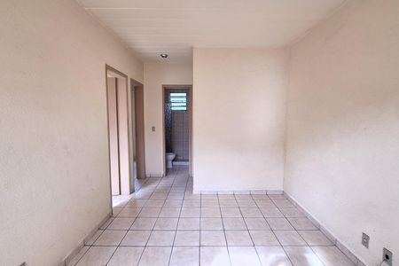 Sala de apartamento para alugar com 2 quartos, 42m² em Jardim Primavera, Duque de Caxias