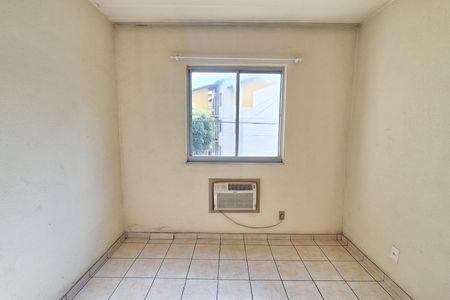 Quarto de apartamento para alugar com 2 quartos, 42m² em Jardim Primavera, Duque de Caxias