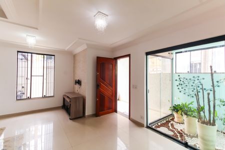 Sala de casa para alugar com 3 quartos, 95m² em Vila Invernada, São Paulo