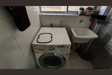 Apartamento à venda com 68m², 2 quartos e 1 vagaÁrea de Serviço