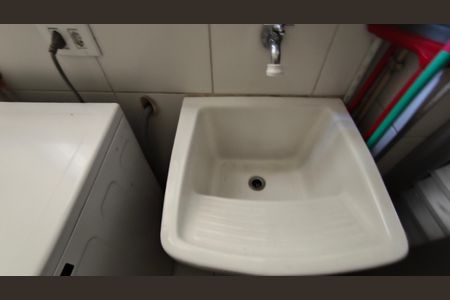 Apartamento à venda com 68m², 2 quartos e 1 vagaÁrea de Serviço