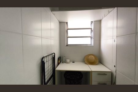 Apartamento à venda com 68m², 2 quartos e 1 vagaÁrea de Serviço