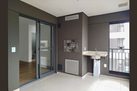 Apartamento à venda com 60m², 2 quartos e 1 vagaVaranda 