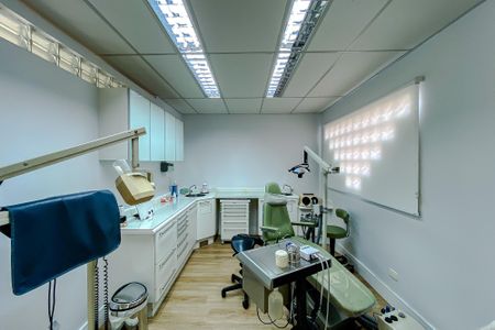 Casa à venda com 150m², 3 quartos e 2 vagasEscritório