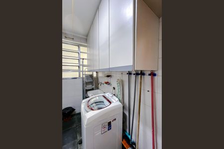 Casa à venda com 150m², 3 quartos e 2 vagasÁrea de Serviço