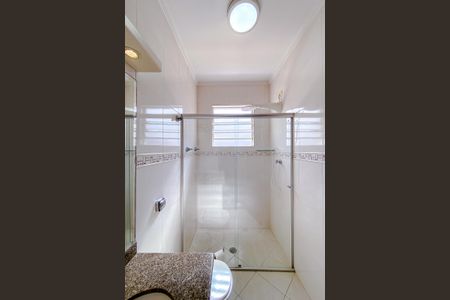 Casa à venda com 150m², 3 quartos e 2 vagasBanheiro