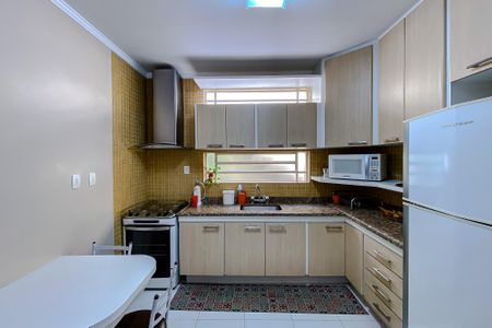 Casa à venda com 150m², 3 quartos e 2 vagasCozinha