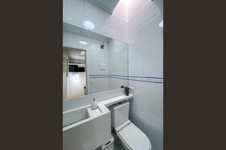 Casa à venda com 150m², 3 quartos e 2 vagasLavabo