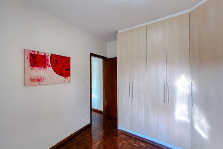 Casa à venda com 150m², 3 quartos e 2 vagasQuarto 3