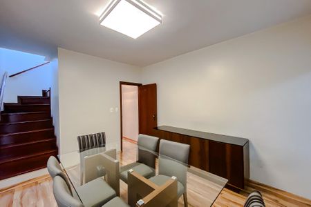 Casa à venda com 150m², 3 quartos e 2 vagasSala de Jantar