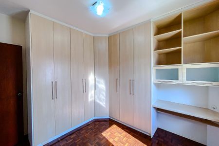 Casa à venda com 150m², 3 quartos e 2 vagasQuarto 3