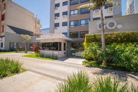 Fachada de apartamento para alugar com 2 quartos, 57m² em Santana, Porto Alegre