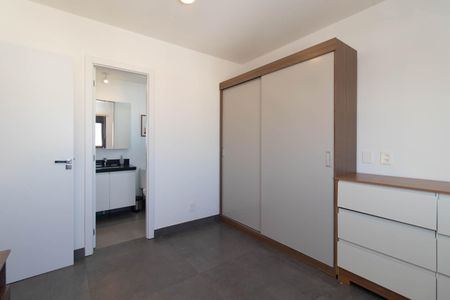 Quarto 2 de apartamento para alugar com 2 quartos, 57m² em Santana, Porto Alegre