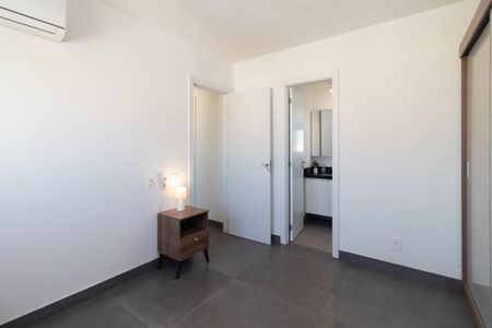 Apartamento à venda com 57m², 2 quartos e 1 vaga Apartamento à venda com 57m², 2 quartos e 1 vagaSuíte