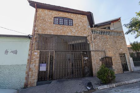 Apartamento para alugar com 110m², 3 quartos e sem vagaFachada 