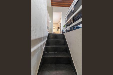 Apartamento para alugar com 110m², 3 quartos e sem vagaEscada 