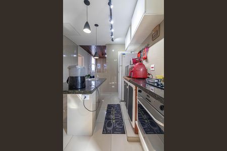 Apartamento para alugar com 110m², 3 quartos e sem vagaCozinha 