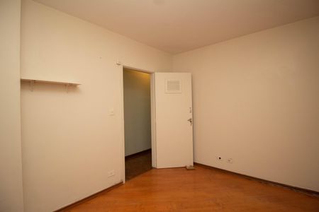 Apartamento para alugar com 72m², 3 quartos e 1 vagaQuarto 2