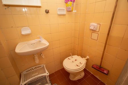 Apartamento para alugar com 72m², 3 quartos e 1 vagaBanheiro de serviço