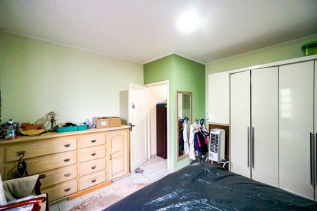 Casa à venda com 180m², 3 quartos e 1 vaga Casa à venda com 180m², 3 quartos e 1 vagaQuarto 02