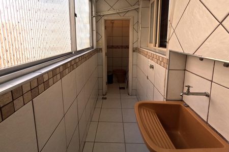 Apartamento para alugar com 110m², 3 quartos e 1 vagaÁrea de Serviço