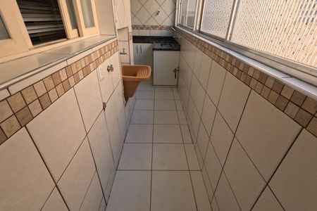 Apartamento para alugar com 110m², 3 quartos e 1 vagaÁrea de Serviço