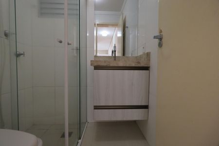 Banheiro Social de apartamento para alugar com 2 quartos, 50m² em Jardim Guaporé, Ribeirão Preto