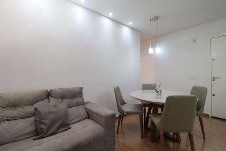 Apartamento para alugar com 50m², 2 quartos e 1 vaga Apartamento para alugar com 50m², 2 quartos e 1 vagaSala