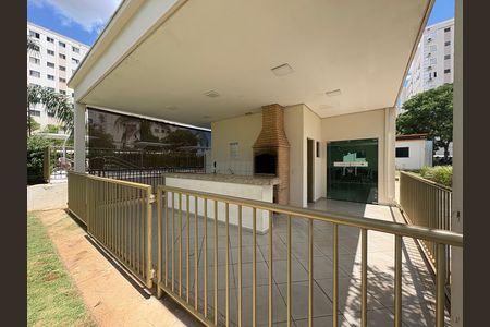 Apartamento para alugar com 50m², 2 quartos e 1 vaga Apartamento para alugar com 50m², 2 quartos e 1 vagaÁrea comum - Salão de festas