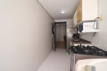 Apartamento à venda com 80m², 2 quartos e 2 vagasCozinha