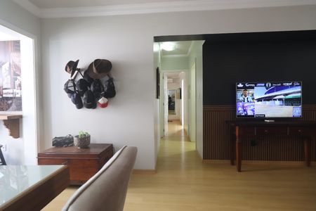 Apartamento à venda com 80m², 2 quartos e 2 vagasSala