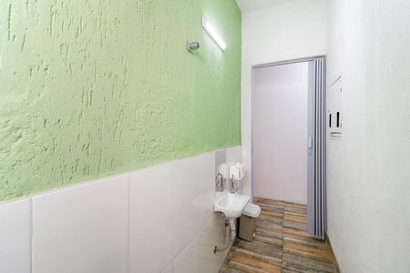 Casa à venda com 265m², 8 quartos e 2 vagas Casa à venda com 265m², 8 quartos e 2 vagasLavabo 1