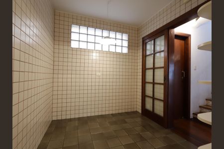 Casa à venda com 220m², 4 quartos e 4 vagasCozinha