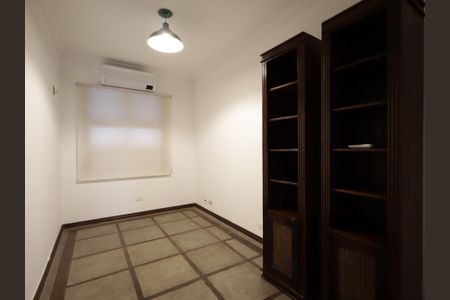 Casa à venda com 220m², 4 quartos e 4 vagasQuarto 2