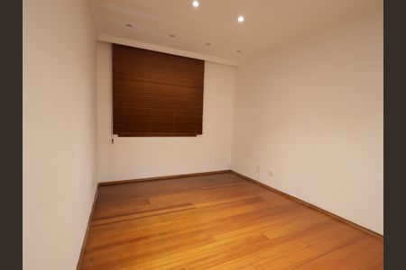 Casa à venda com 220m², 4 quartos e 4 vagasQuarto 1