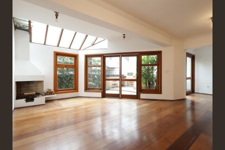 Sala de casa à venda com 4 quartos, 220m² em Jardim Ampliação, São Paulo