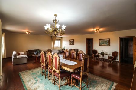 Apartamento à venda com 290m², 3 quartos e 2 vagasSala