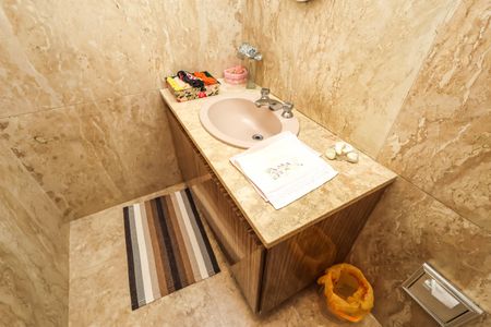 Apartamento à venda com 290m², 3 quartos e 2 vagasLavabo