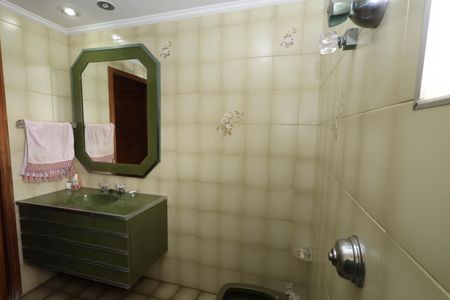 Apartamento à venda com 290m², 3 quartos e 2 vagasBanheiro da Suíte