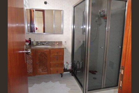 Casa à venda com 200m², 4 quartos e 2 vagas