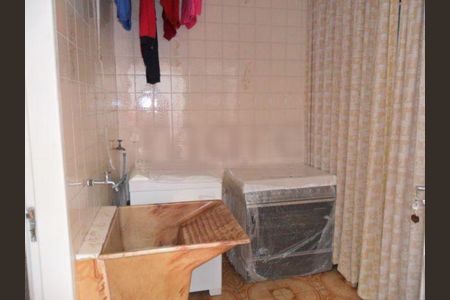 Casa à venda com 200m², 4 quartos e 2 vagas