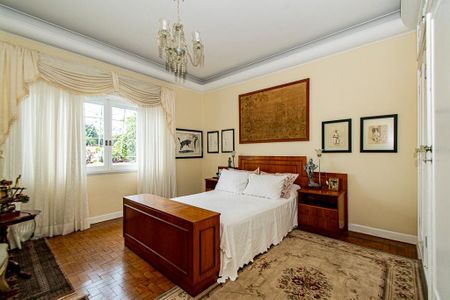 Casa à venda com 950m², 5 quartos e 10 vagas