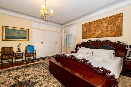 Casa à venda com 950m², 5 quartos e 10 vagas